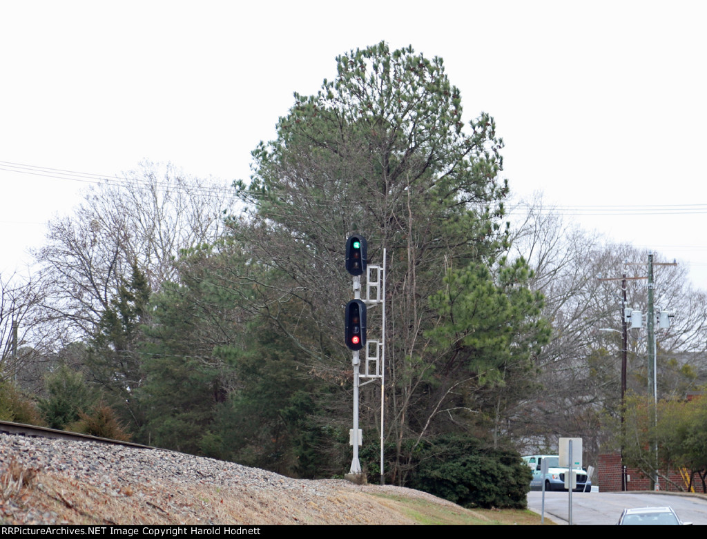 Clear signal for P092-25 on a cloudy day